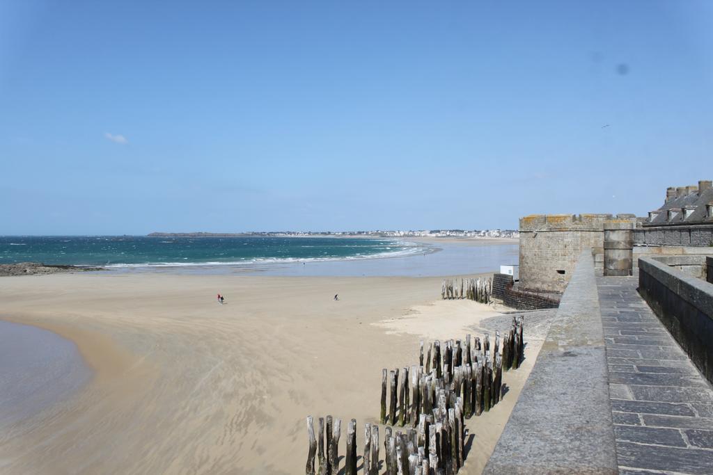 Hotel Des Abers Saint-Malo Bagian luar foto