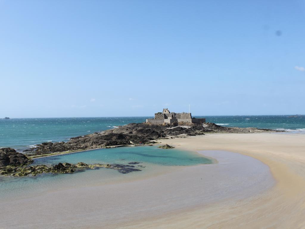 Hotel Des Abers Saint-Malo Bagian luar foto